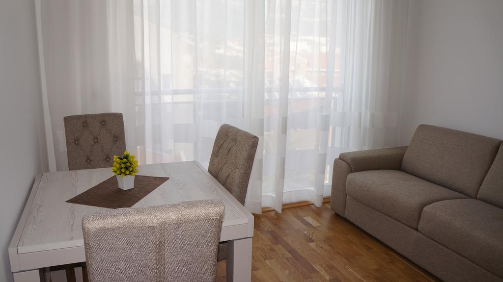 Apartments Lora Bokeljske Brigade Budva Buitenkant foto