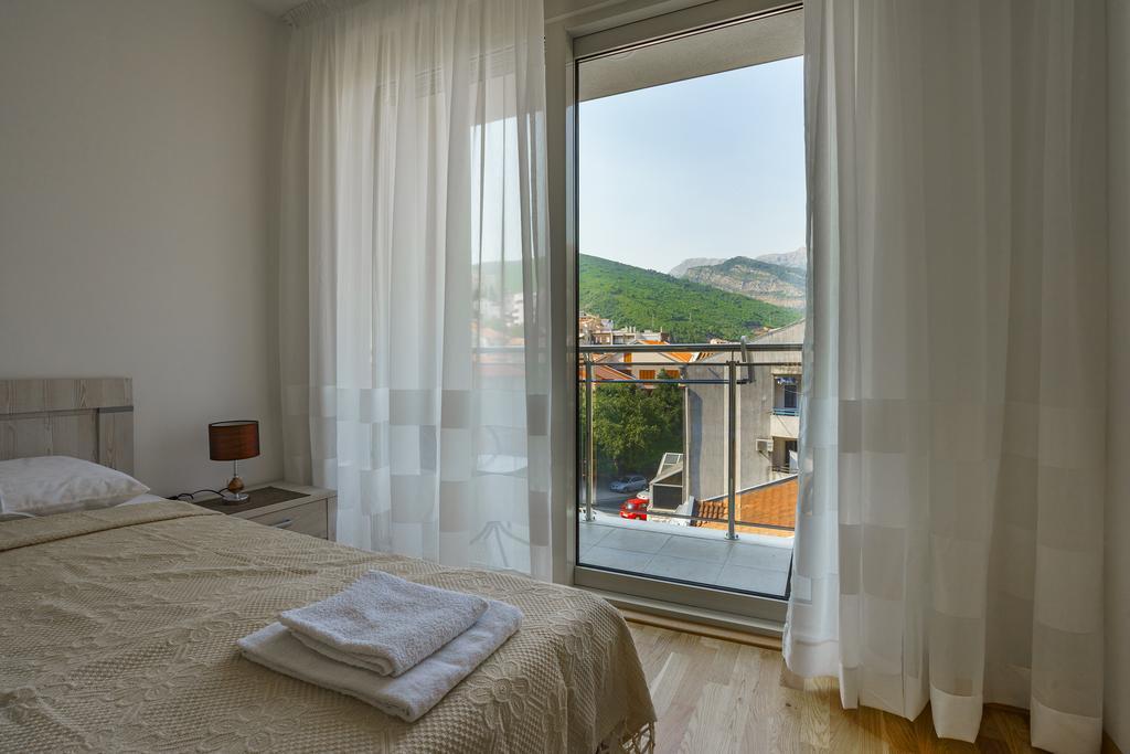 Apartments Lora Bokeljske Brigade Budva Buitenkant foto