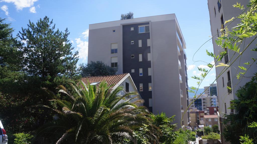 Apartments Lora Bokeljske Brigade Budva Buitenkant foto