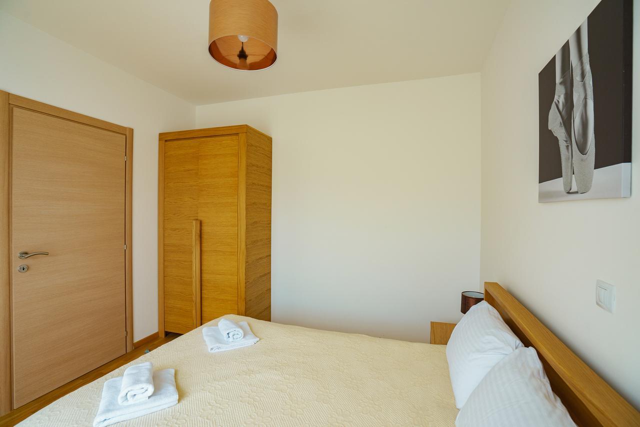 Apartments Lora Bokeljske Brigade Budva Buitenkant foto